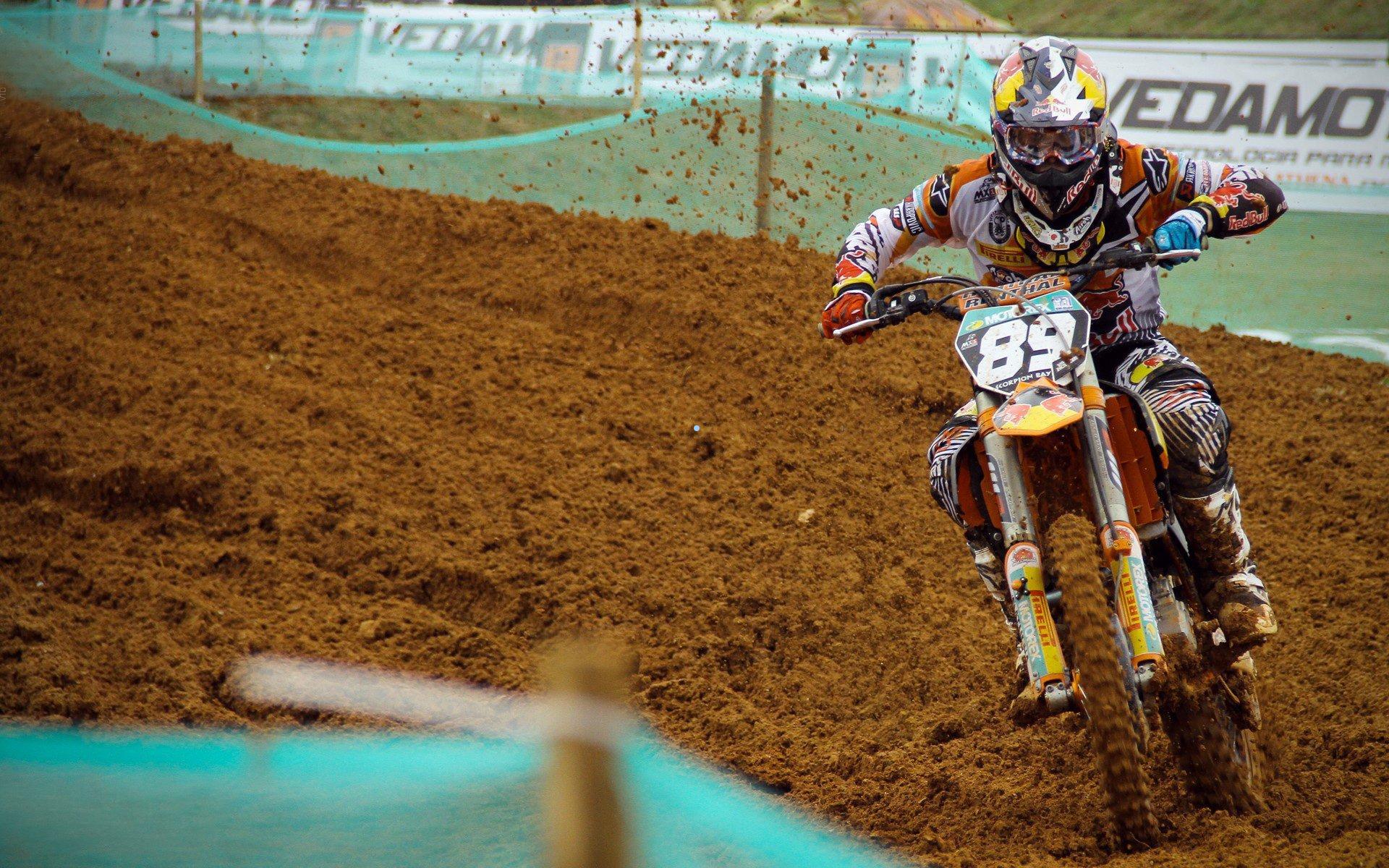 山东泰山队积极备战足协杯第四轮 基地训练展现昂扬斗志